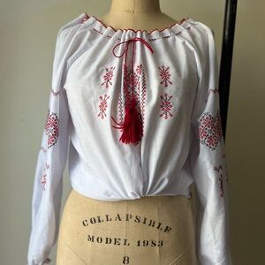 1970s Vintage Cotton French Peasant Top Blouse Heavily Embroidered Size S/M